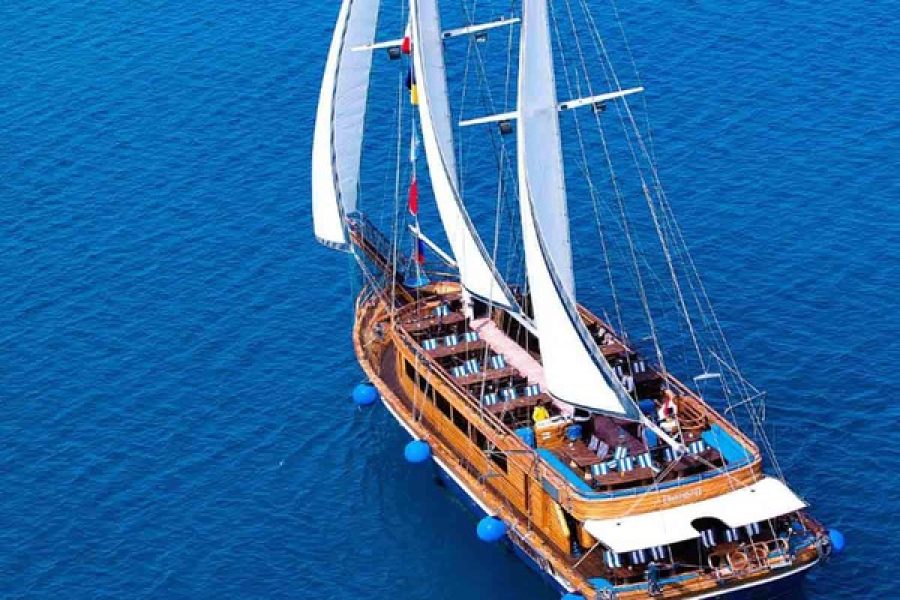 Pirates Sailing Boat in Sharm El sheikh